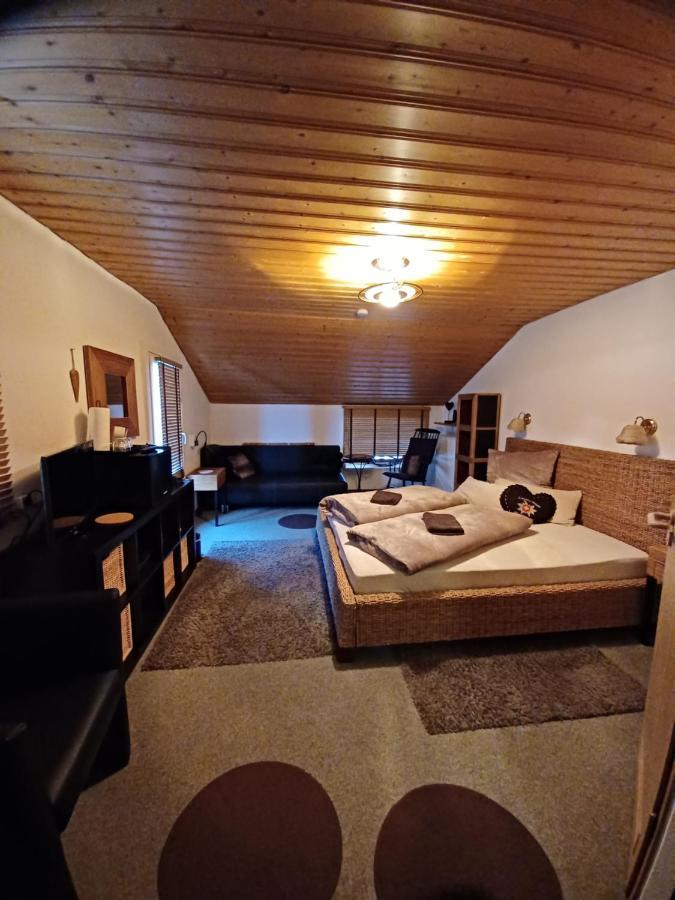 אוברשטאופן Gaestehaus Susanne מראה חיצוני תמונה